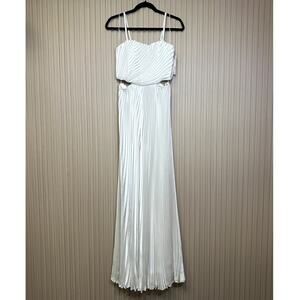 Alice + Olivia Women's Powell Jumpsuit in White Size 6